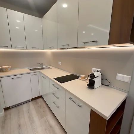 Luxury 1 София